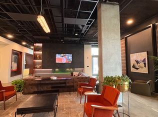 167 N Aberdeen St, Chicago, IL 60607