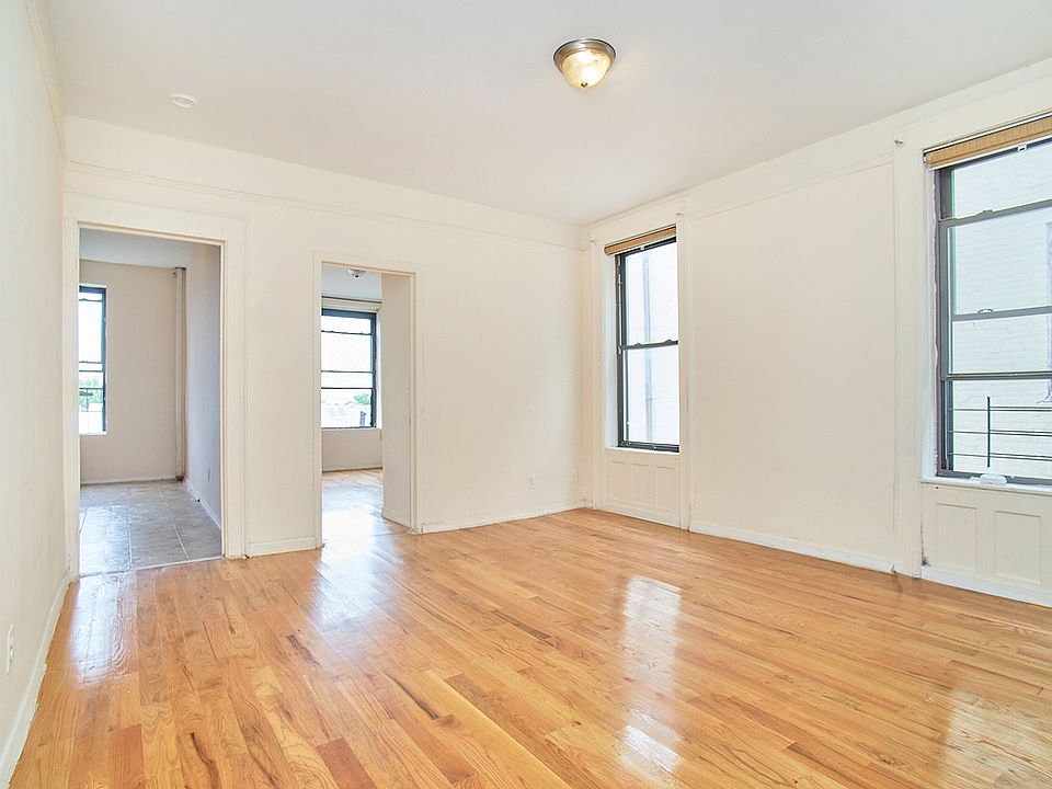 1st image of 345 Saint Johns Pl #P4