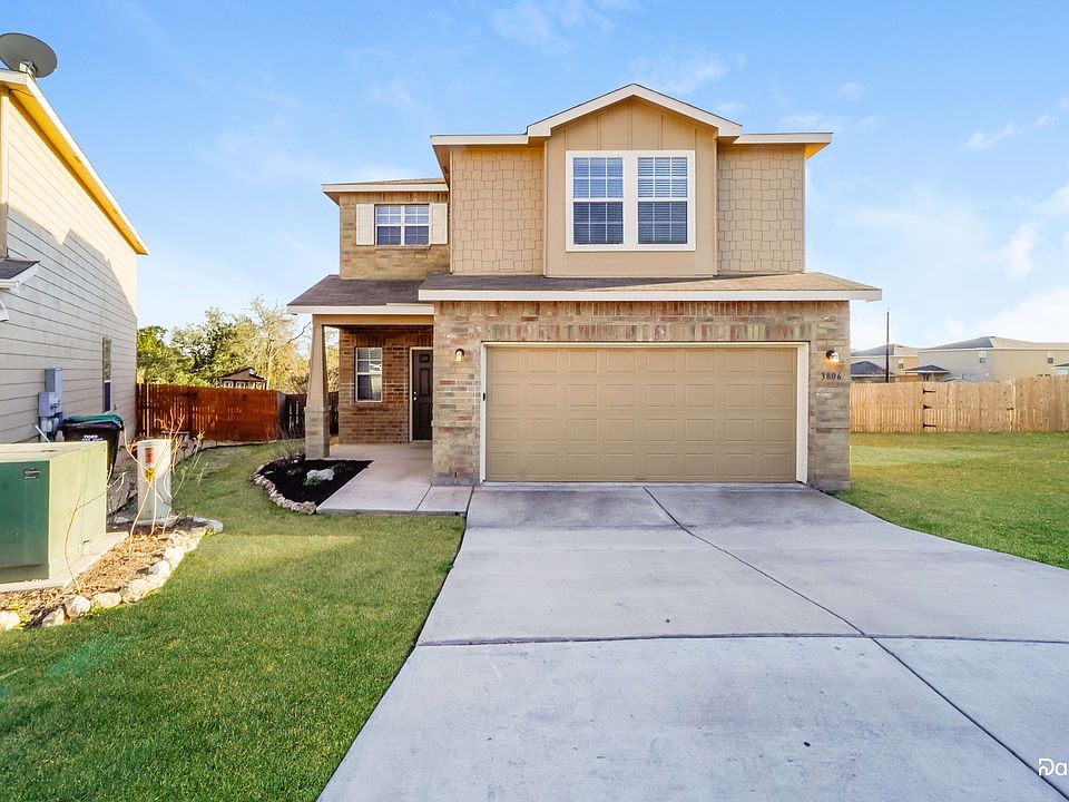 1st image of 3806 Hickory Arch
