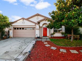 1076 Eagle Dr, Salinas, CA 93905