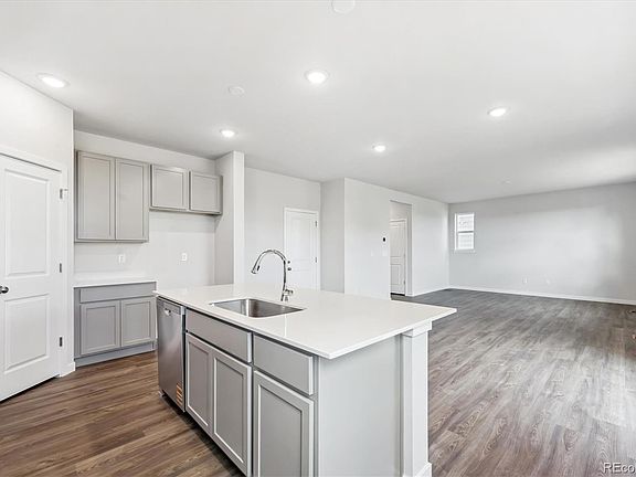 5th image of 3710 Sandreed Street
