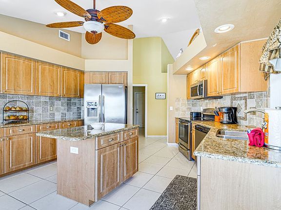 3rd image of 1922 Cape Coral Pkwy W