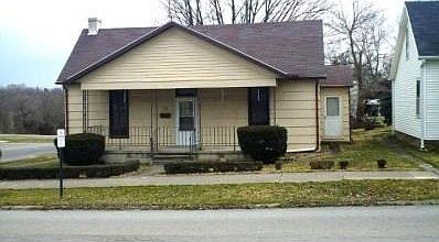 1st image of 132 N East St