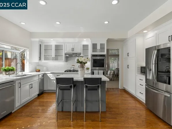 141 Tivoli Ln, Danville, CA 94506
