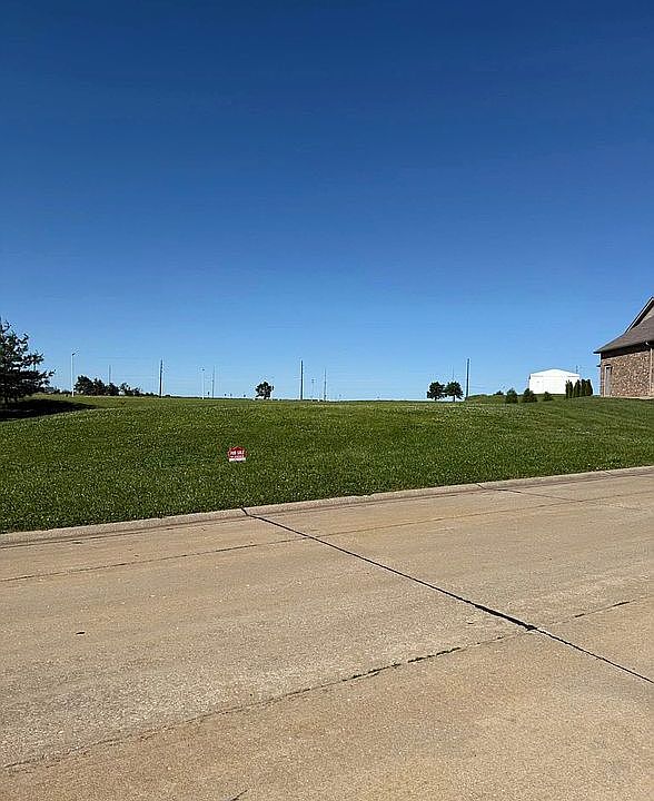 1st image of 1703 Ontario Dr