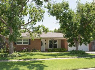 2518 13th Ave, Canyon, TX 79015