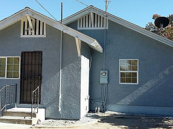4th image of 2313 E Lamona Ave