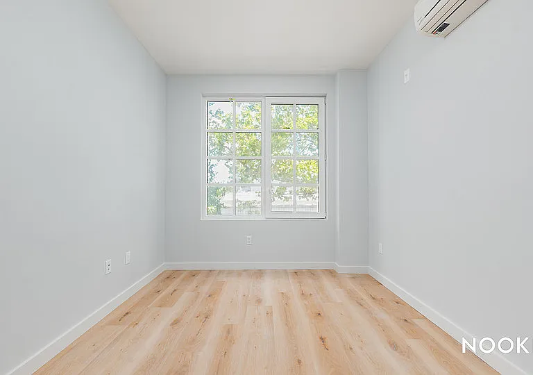 68 Gold St #4W — Photo 13