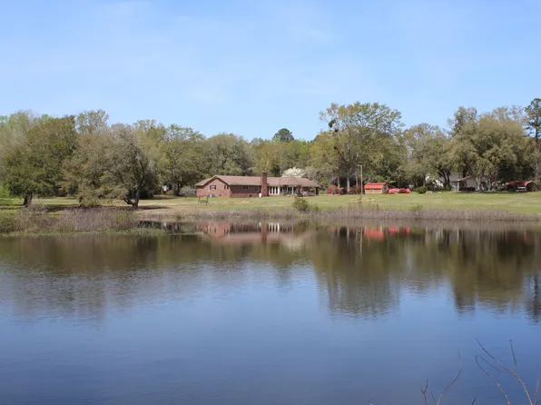145A Raymond Rd, Orangeburg, SC 29118