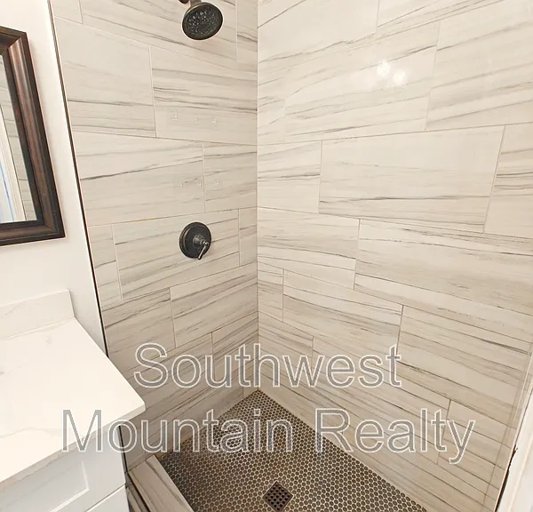7122 N 48th Ave #5A — Photo 9