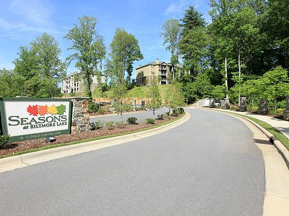5th image of 700 Vista Lake Dr APT 305