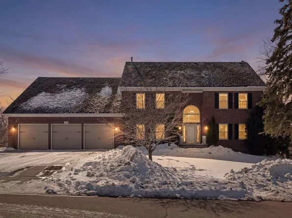 7600 Delaney Blvd, Edina, MN 55439