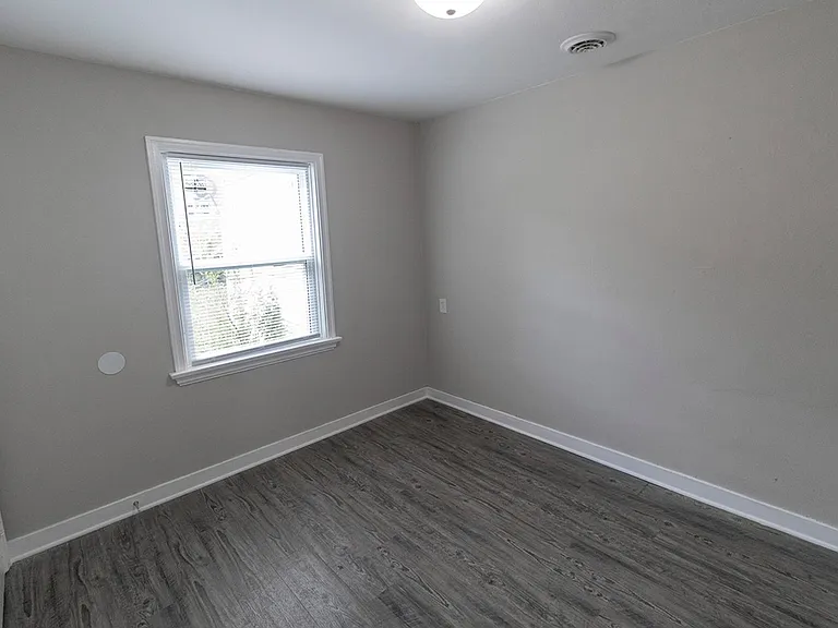1007 Hardin St — Photo 15