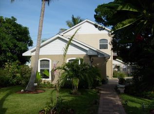 215 Spring Ave, Anna Maria, FL 34216