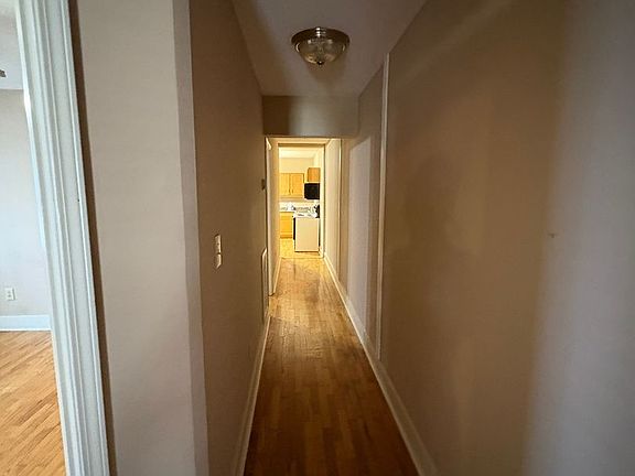 3rd image of 710 Cabell Dr #2