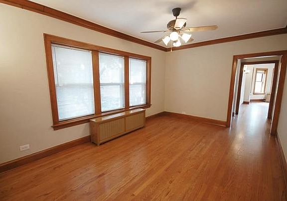 3rd image of 5000 W Berenice Ave