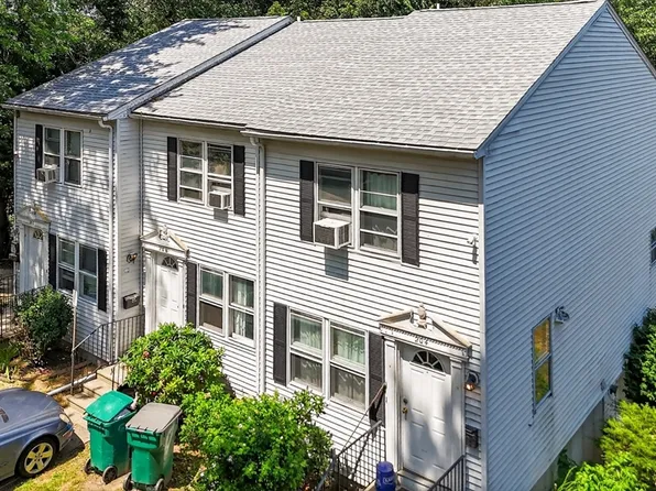 208 Plymouth St, Fitchburg, MA 01420