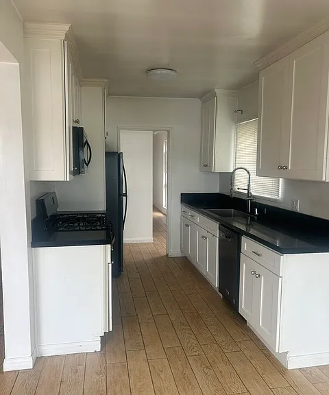 1918 Pacific Ave #3 — Photo 3