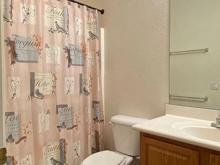 517 S 115th Dr — Photo 14
