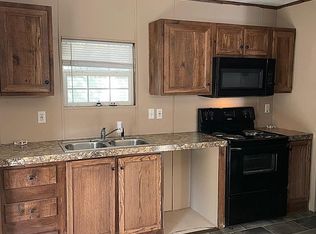 3517 E Hillview Cir, Saint Joseph, MO 64503