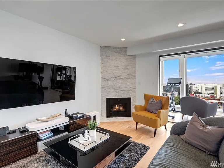 400 Melrose Ave E #506 — Photo 9