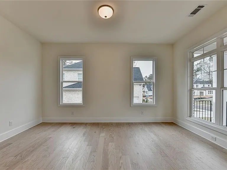 2471 Stewart Rd — Photo 62