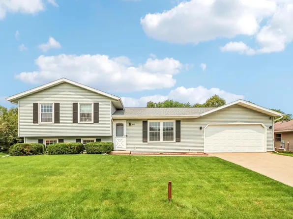 903 Centennial Parkway, Waunakee, WI 53597