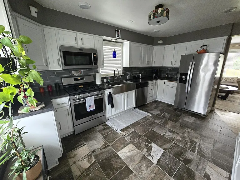 507 E Lakeview Ave — Photo 4