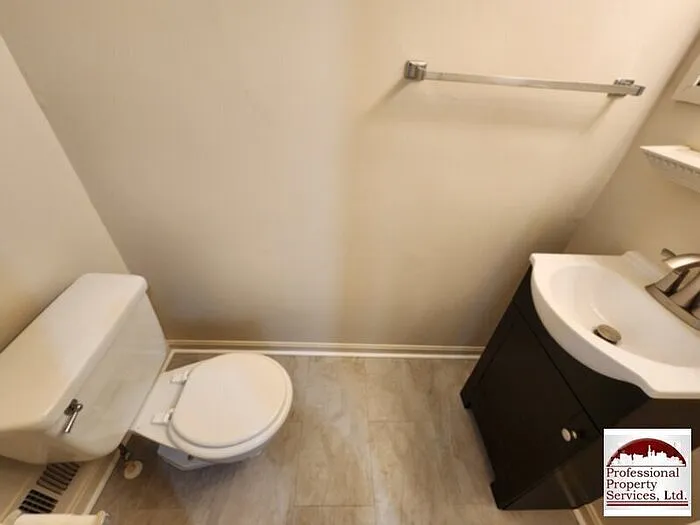 28 Boileau Ct — Photo 4