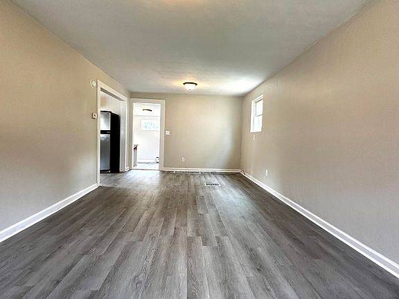 2nd image of 4608 Edgelawn Ave NW