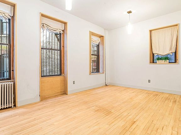 4th image of 993 Amsterdam Ave APT 1B