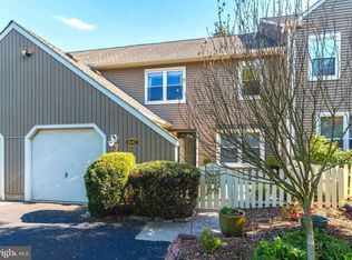 1607 Lakeview Cir, Yardley, PA 19067