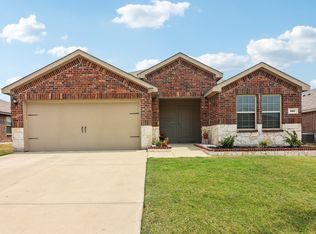 907 Farmstead Way, Royse City, TX 75189