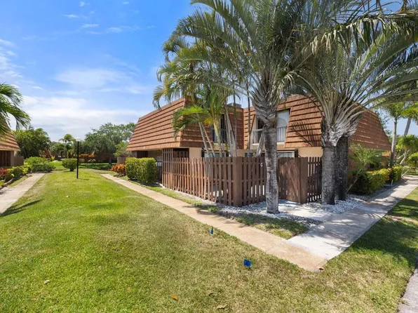 825 Center Street #8c, Jupiter, FL 33458