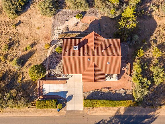 5th image of 1626 S Carpenter Ln