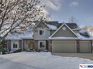 2762 S 167th St, Omaha, NE 68130