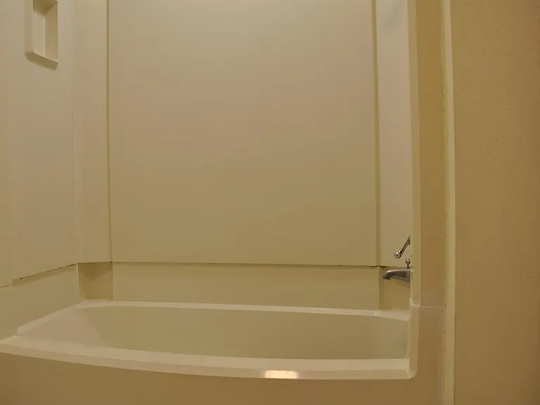 16454 Hickory Knoll Dr — Photo 15