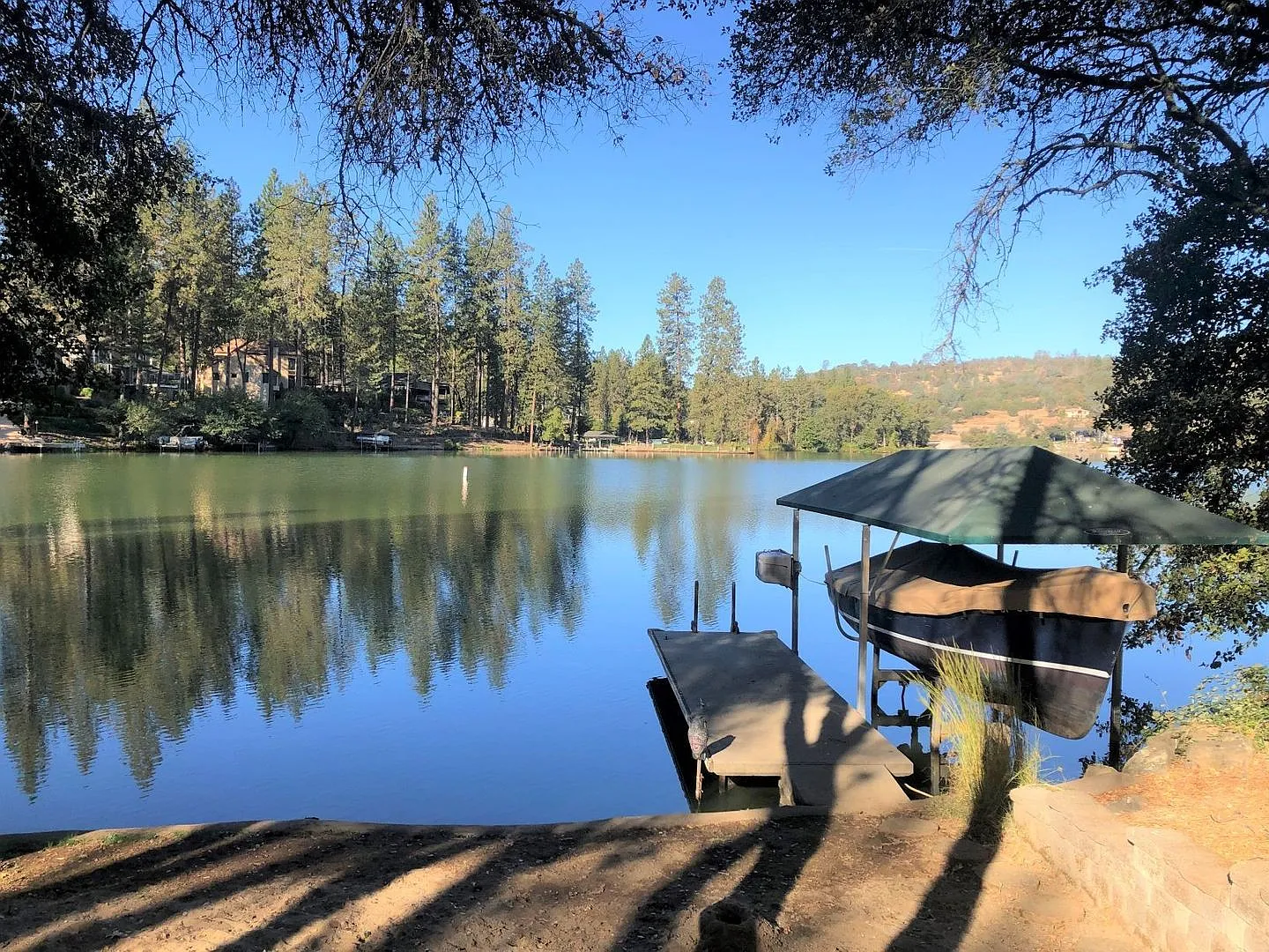Lake front short term rental in Lake Wildwood, Penn Valley, CA 95946 — Photo 2