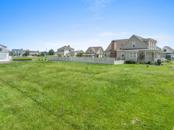 1206 Saint Anne Ave, Lake Charles, LA 70601