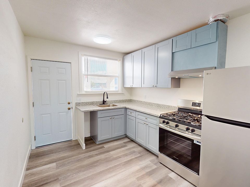 1st image of 501 W Macarthur Blvd #E