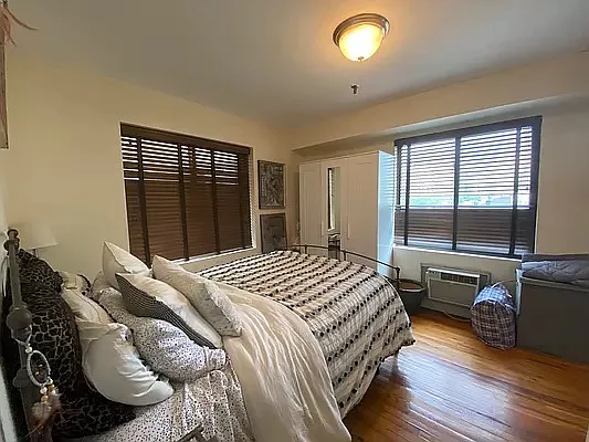 Rented by Oxford Property Group | media 33