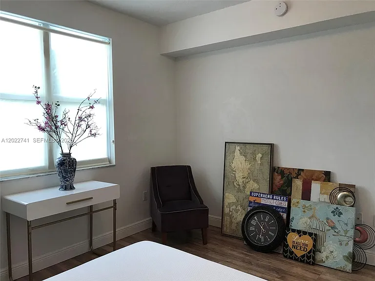 7900 Harbor Island Dr #523 — Photo 25