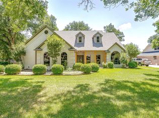 7606 Ravenswood Rd, Granbury, TX 76049