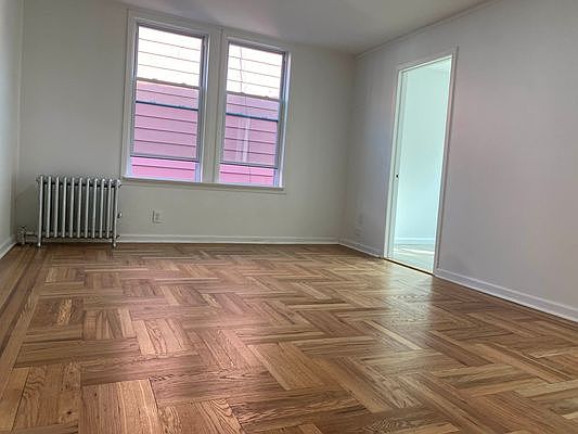 2nd image of 540 Calhoun Ave #3