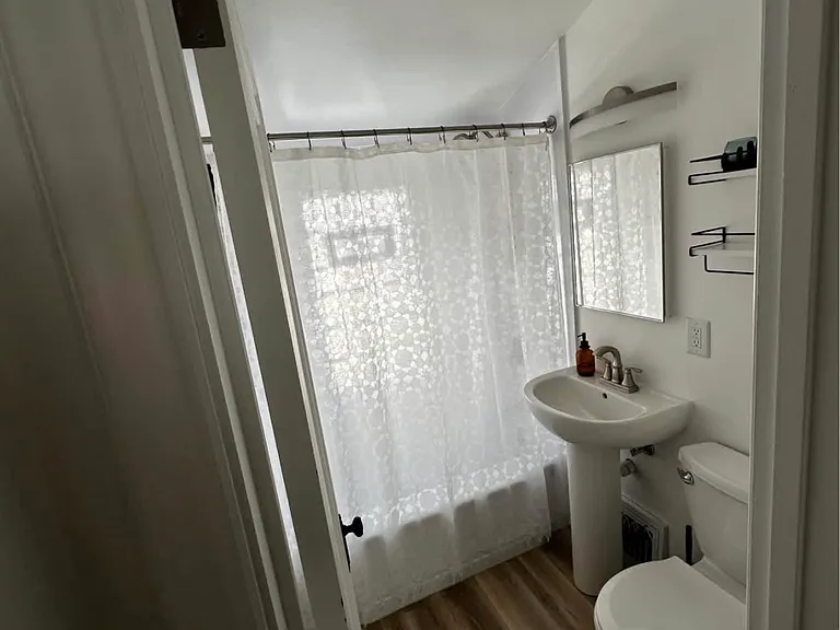 3420 S 19th St — Photo 5