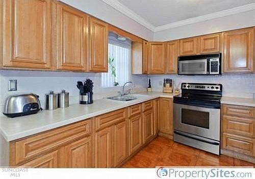 2nd image of 4749 56th Ave N