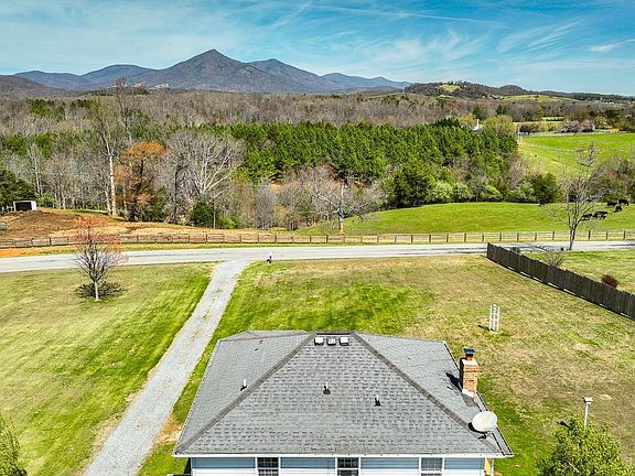 4th image of 2352 Union Church Rd