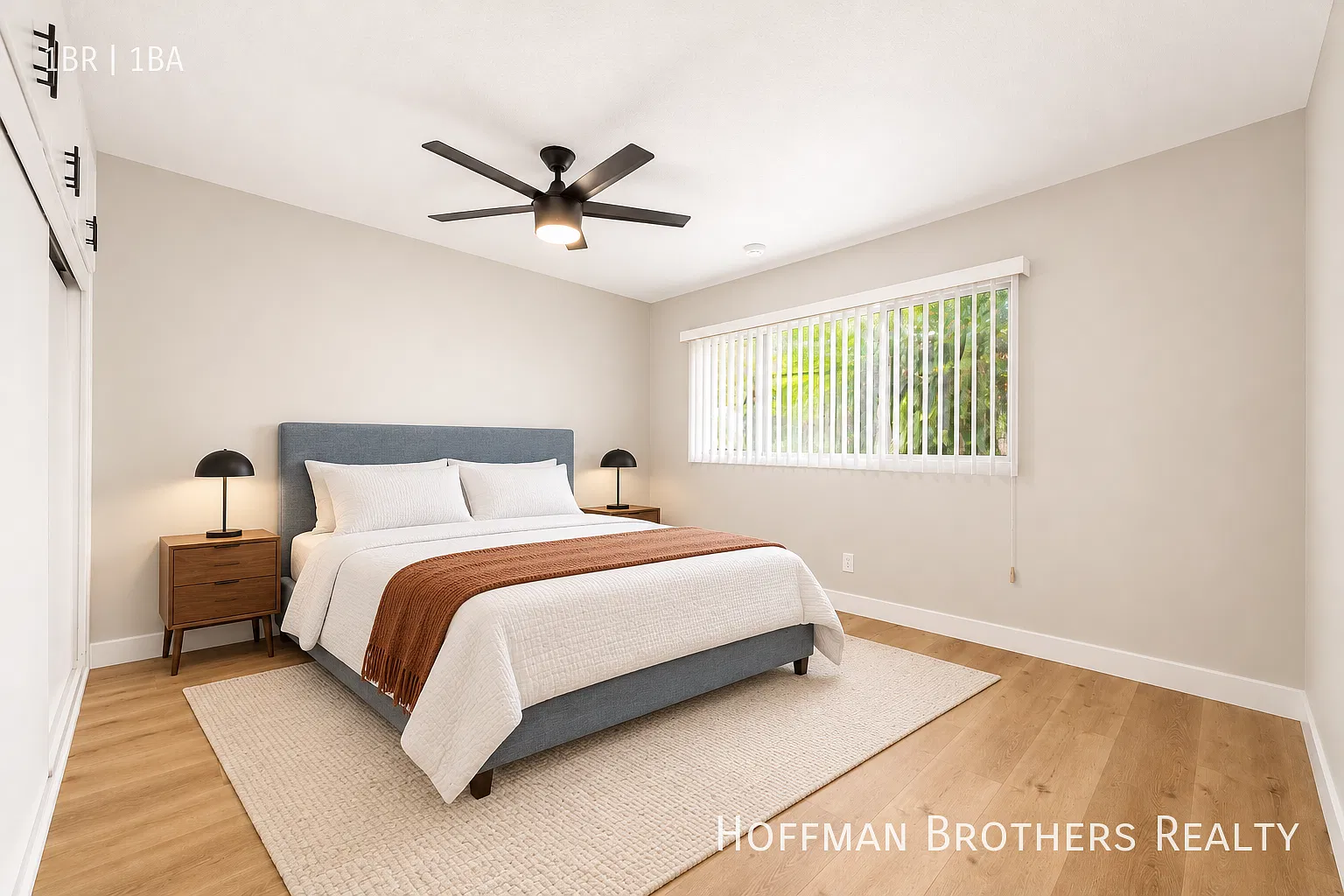 3868 S Potomac Ave — Photo 4