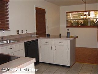 3rd image of 4953 Bedford Forest Dr