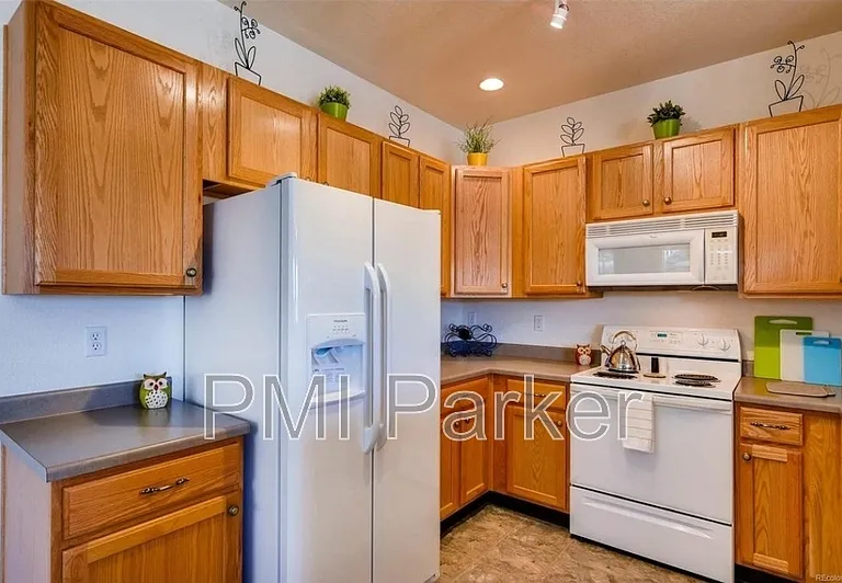9369 Amison Cir #102 — Photo 6